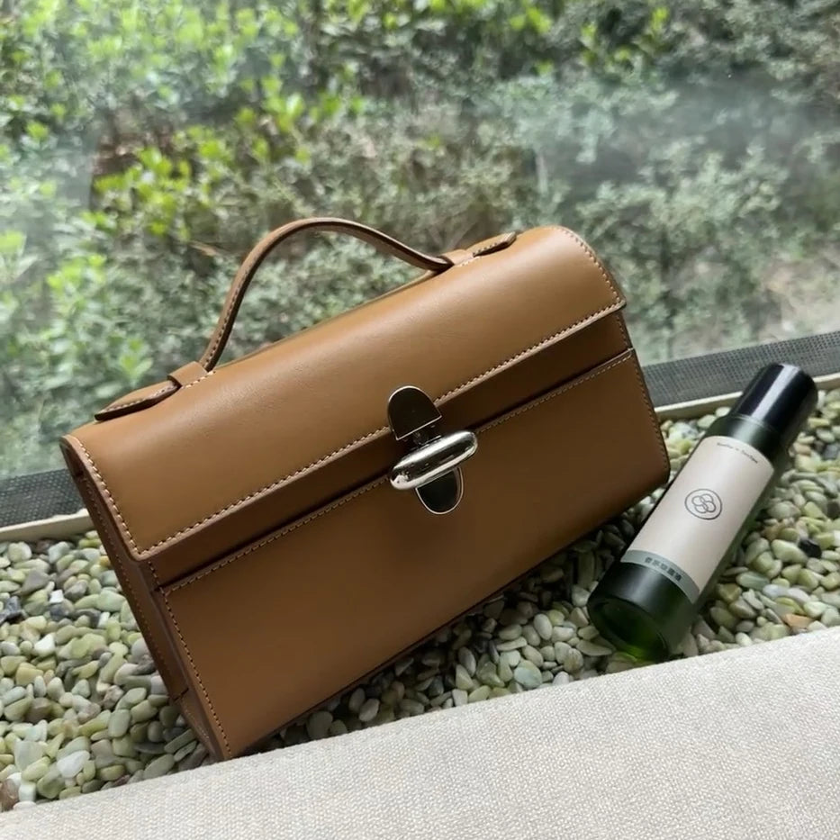 Genuine leather small square bag 2025 new luxury design bag women top layer cowhide vintage high-end suede flip fashion handbag
